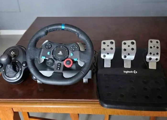 Volante G29 + Pedal+ Câmbio