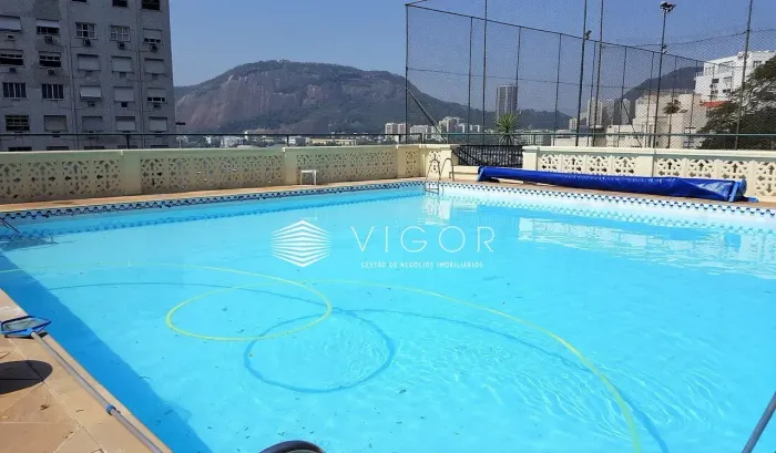 EXCELENTE APARTAMENTO NO CONDOMINIO DEL BOSCO - FLAMENGO