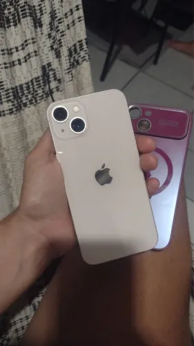 iPhone 13 rose
