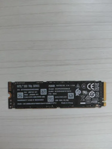 SSD NVme 256GB Intel