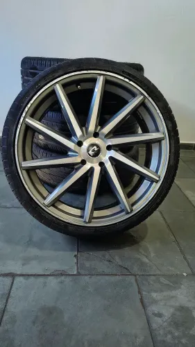 Roda 20 - pneu excelentes - 5x114