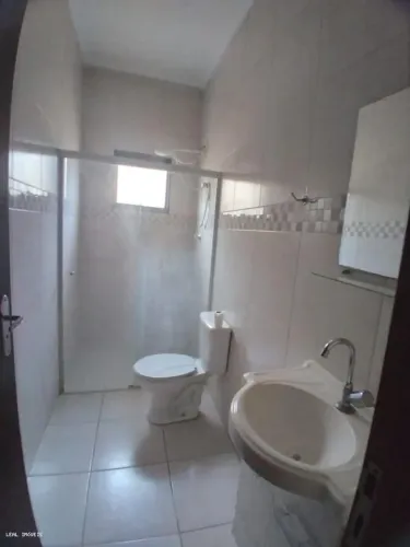 Casa para Locação em Presidente Prudente, NOVO BONGIOVANI, 2 dormitórios, 1 suíte, 2 banhe