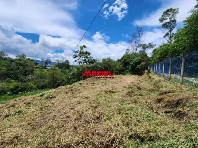 Terreno Área em Monteiro Lobato