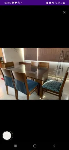 Jogo de mesa de jantar 6 cadeiras e Aparador grande