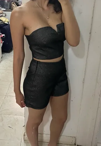 Conjunto Preto com Brilho - Top e Short