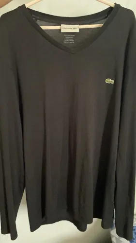 Camisa Lacoste, Gola em V