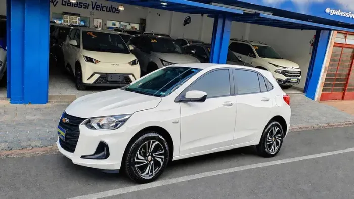 Chevrolet Onix Hatch LT 1.0 8V Flex Mec. 4P 2025