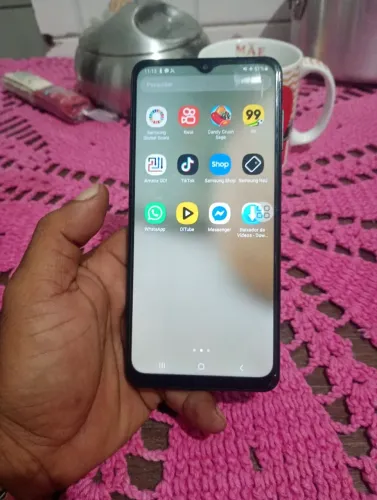 Vendo um Samsung A12 64 