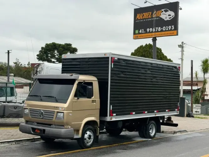 Vw Volkswagen 8-150 2000 Baú
