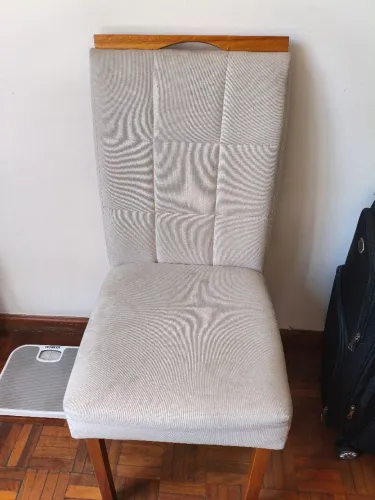 Mesa com 6 cadeiras