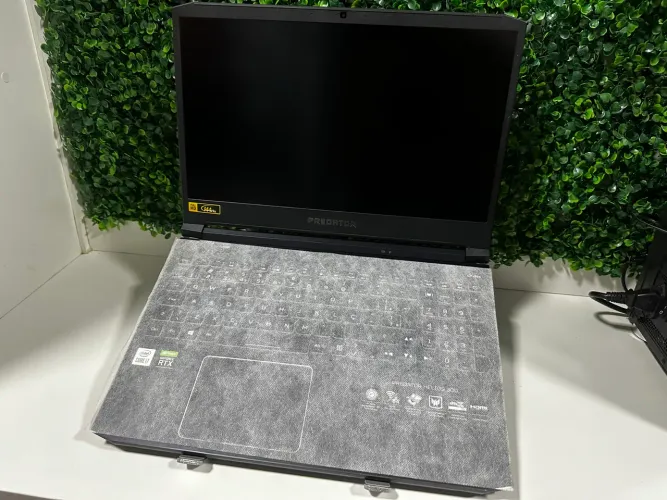 Notebook gamer Acer Helios 300/ RTX 2060