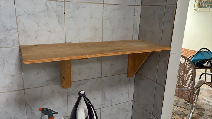 Prateleira  de 1cm madeira de eucalipto