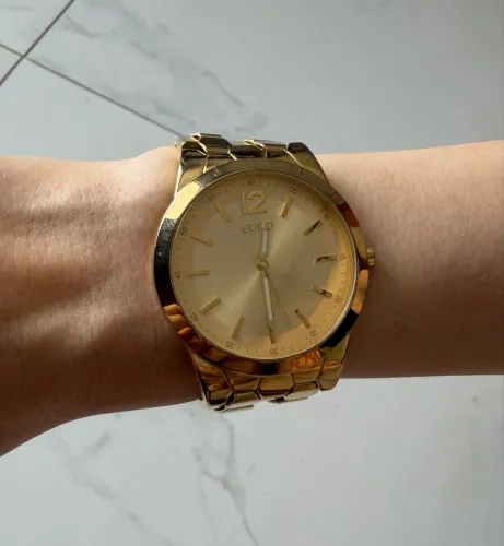 Relógio Euro dourado feminino grande
