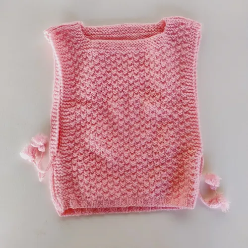 Tricô Infantil Colete Rosa feito a mão 