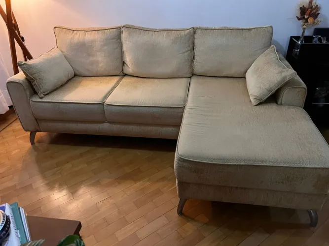 Sofá 2 lugares mais chaise