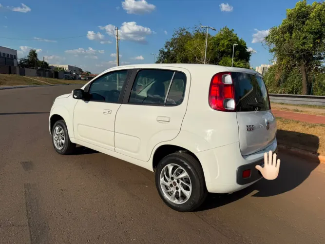 Fiat Uno Vivace/rua 1.0 EVO Fire Flex 8V 5P 2015