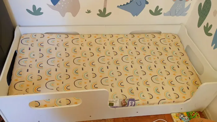 Cama infantil 3 ano mais ótimo Estado