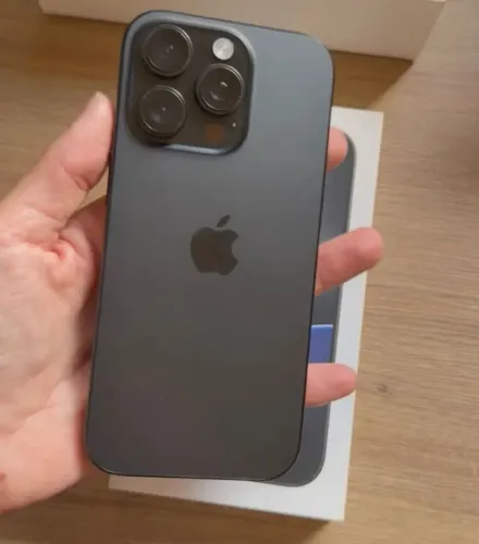 iPhone 16 Pro 128GB Preto bateria 95% Semi Novo Grade A+