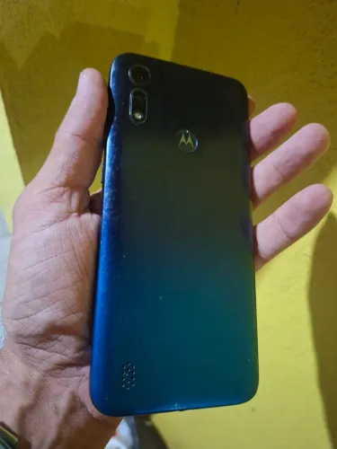 Motorola E6s 32gb Leitor biométrico com capinha pelicula e carregador.