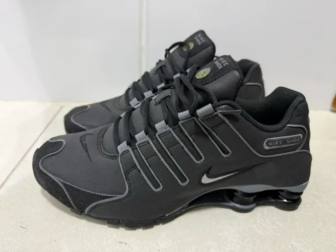 Tenis Nike Shox NZ - 41