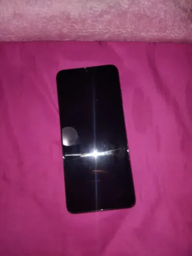 Celular E22