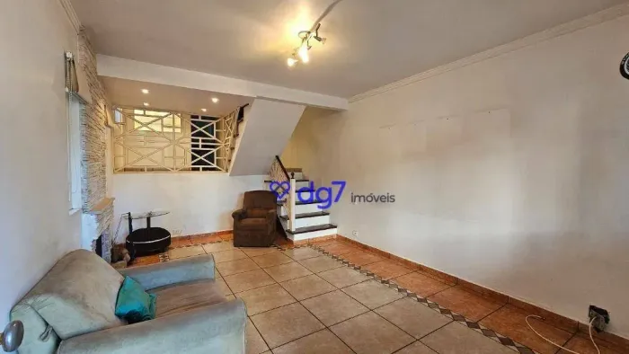 Casa em condomínio no Butantã, com 3 dormitórios e 2 vagas!