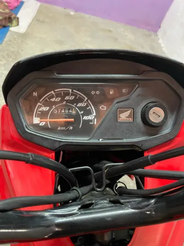 Vendo pop 110i 2019, pouco rodada e peças récem trocadas
