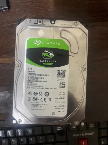 Seagate barracuda 2TB ---150 reais pra vender rapido