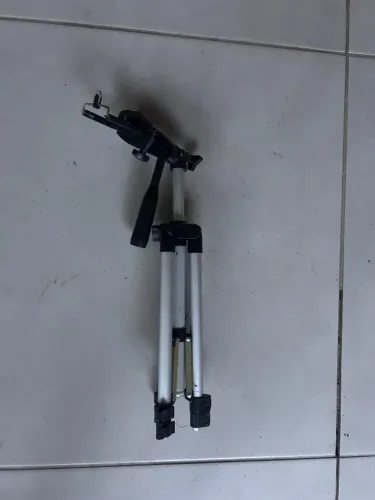 Tripé pra celular