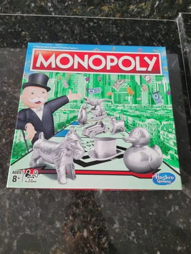 Jogo de Tabuleiro Monopoly (Banco Imobiliário) - Hasbro em Inglês Original