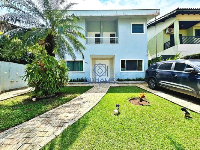 Casa em condomínio fechado, com 320m² - Praia do Pernambuco