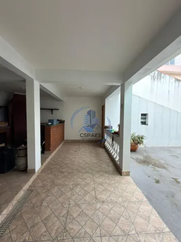 Casas para locação, localização estratégica, sobrado e edícula, garagem para 8 carros, qui
