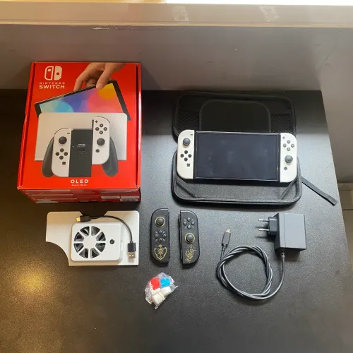 Nintendo Switch Oled + kit completo