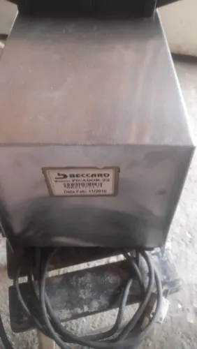 Vendo moedor de carne