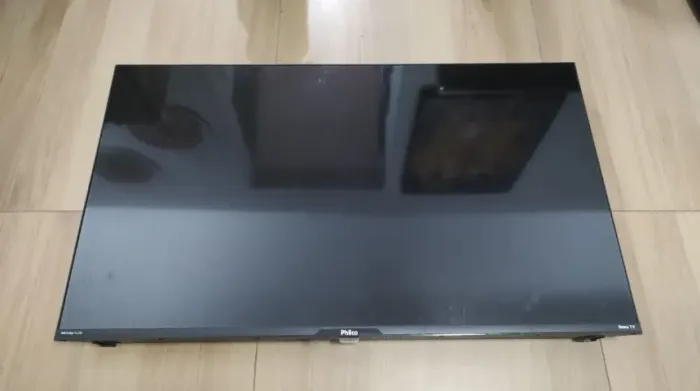 Televisão Smart Philco Roku 43pol + Acessórios