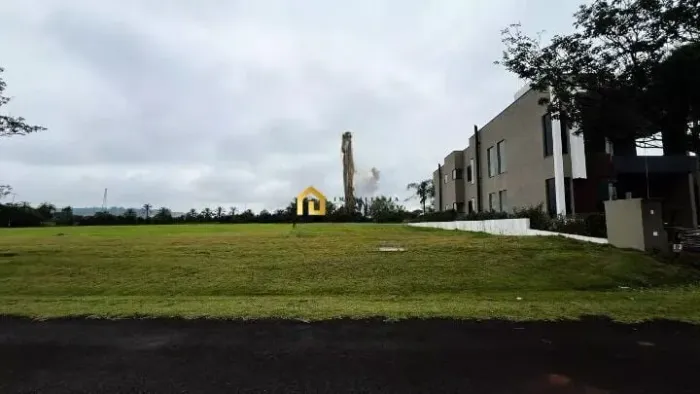 Condomínio Residencial Fazenda Alvorada - Terreno em Condomínio Residencial Fazenda Alvora