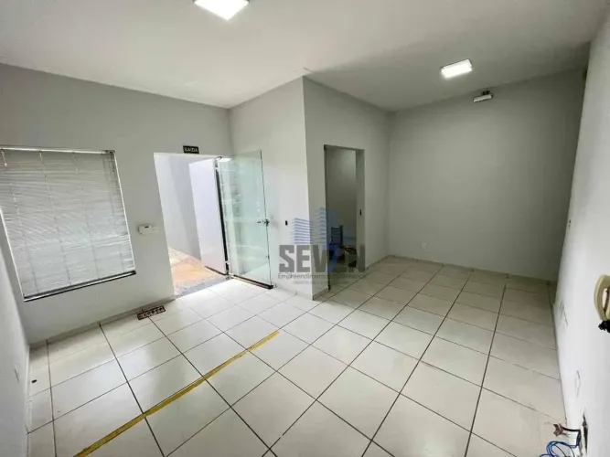 Clínica Comercial na Vila Mesquita Bauru  7 Salas e Ótima Localização
