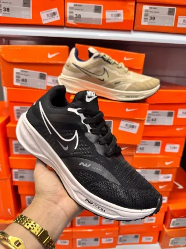 Nike Pegasus modelo Premium confort
