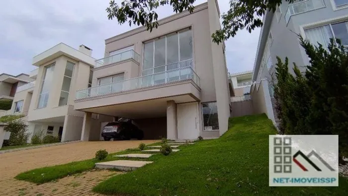 CASA EM CONDOMÍNIO 4 DORMS (430m²), 4 SUÍTES, 6 VAGAS. PERTO DE SÃO PAULO E ESTILO DE VIDA