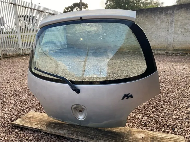 Tampa traseira Ford ka