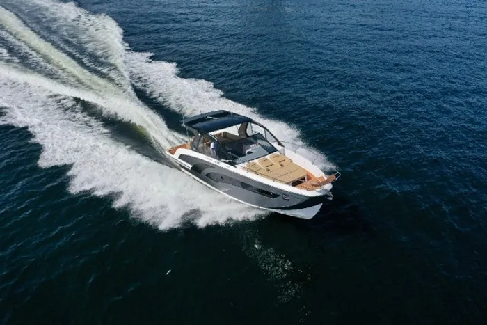 Lancha Triton Flyer 380 HT - Ñ é Nx/Fs/Focker/Solara/Intermarine/Coral/Real Boats