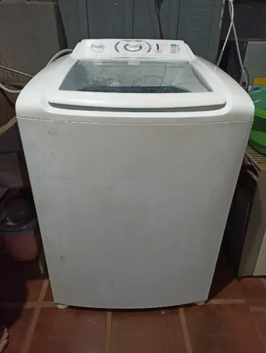 Maquina de lava duas novas