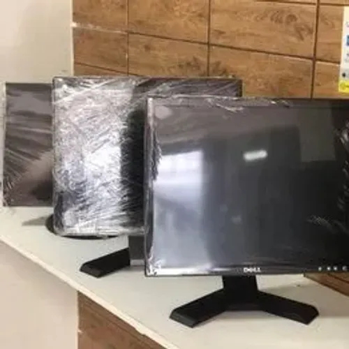 Monitor Monitor Dell com garantia da nossa loja de 06 meses