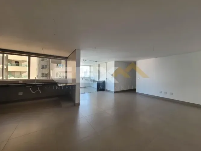 Apartamento Alto Padrão à venda Região Central.