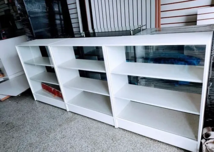 03 BALCÕES VITRINE MDF
