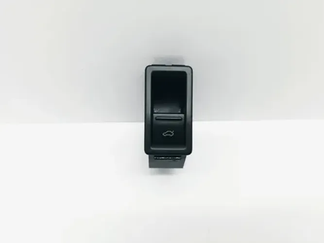 Botão Abertura Porta Malas Volkswagen Jetta 2015