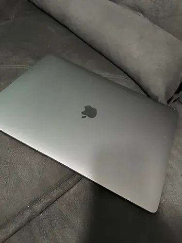 MacBook Pro 2019 i9 64gb de RAM 1tb de SSD