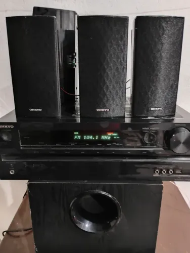 Home Theater Onkyo 5.1 - Completo