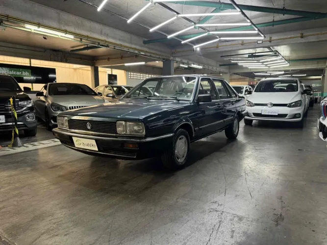 Volkswagen Santana Glsi / GLS 1.8/ 2.0 (álcool) 1990
