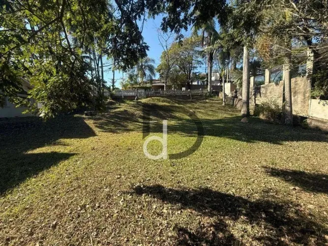 Terreno à venda no Condomínio Marambaia, em Vinhedo/SP!!